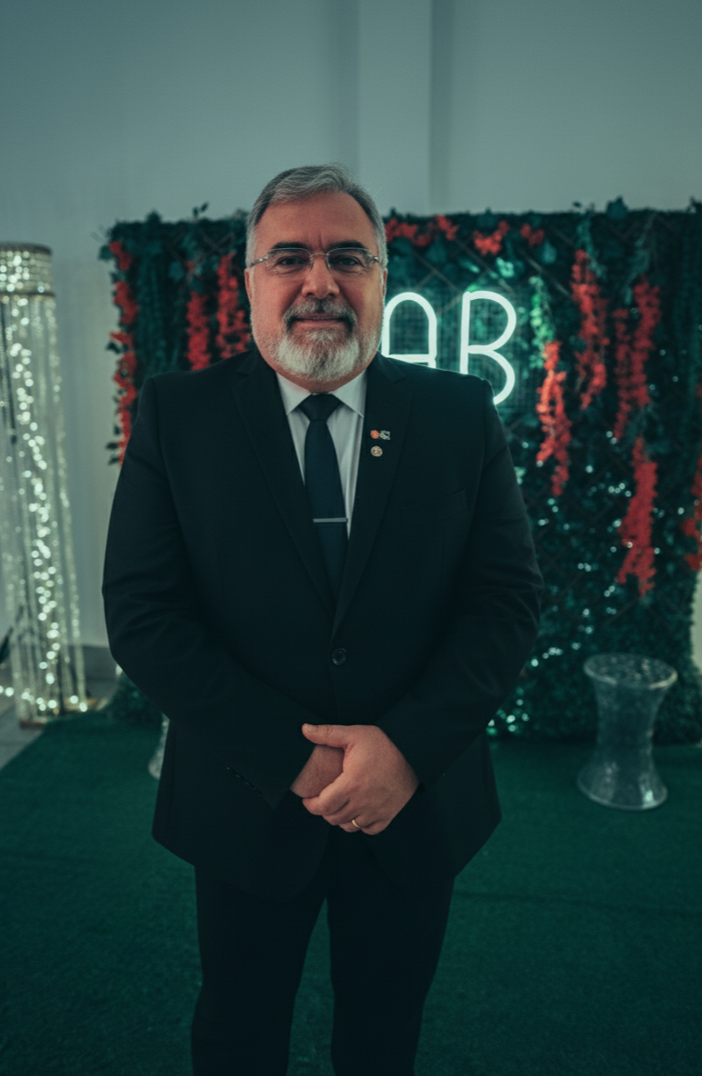 Dr. Aparecido Bernardo Ribeiro Junior